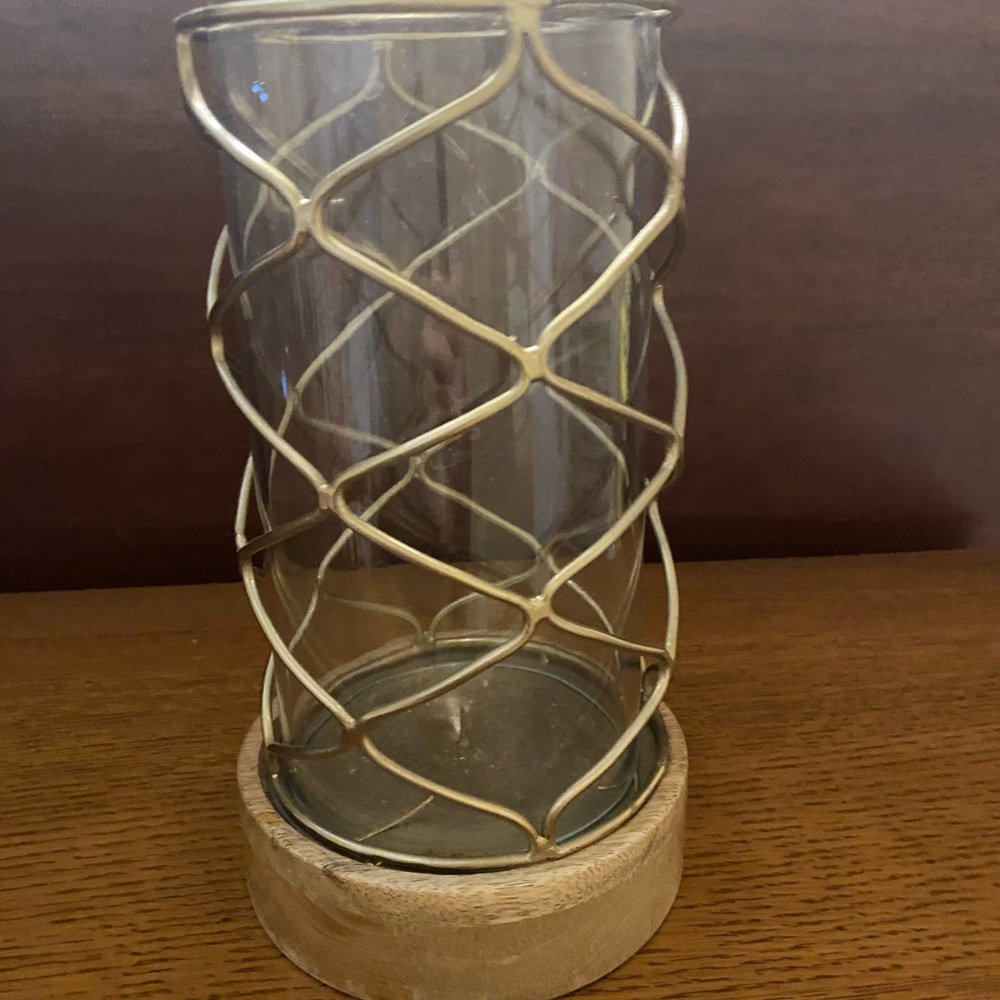 Candle holder